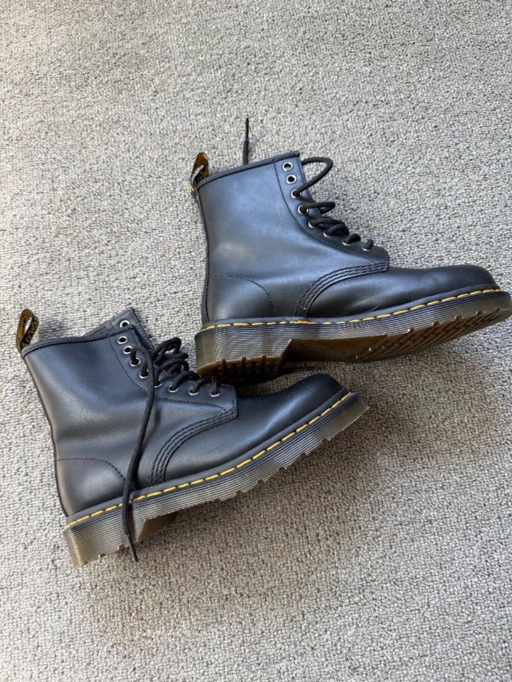 Dr. Martens 1460 Boot - Ladies US 6 Mens US 5 - Picture 3 of 5